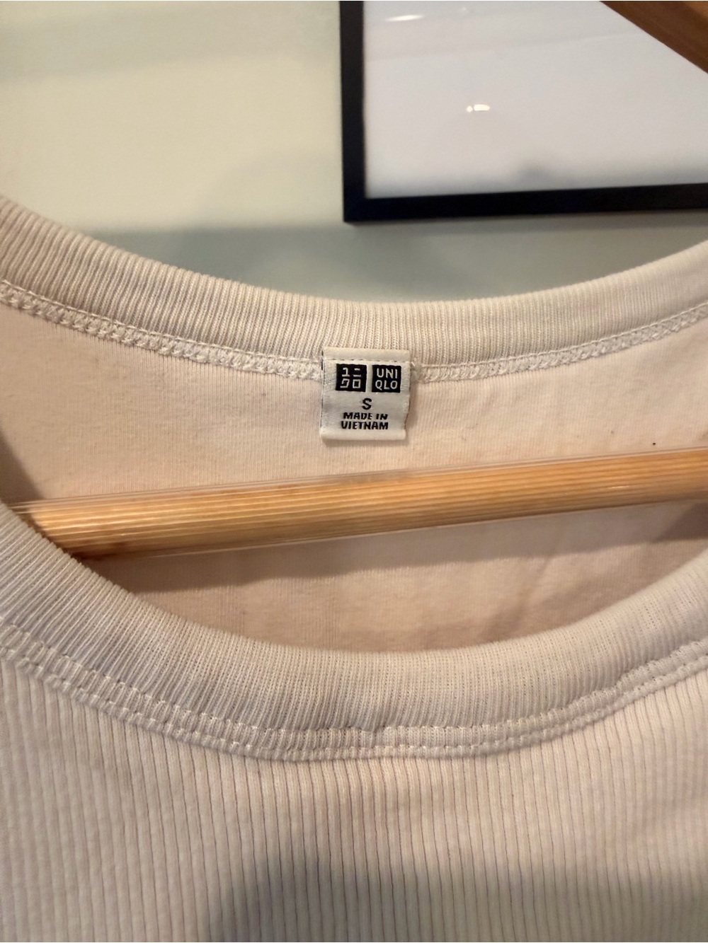 Uniqlo White Ribbed Tank Top - built in bra - Picture 3 of 3